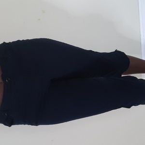EUC navy blue capris